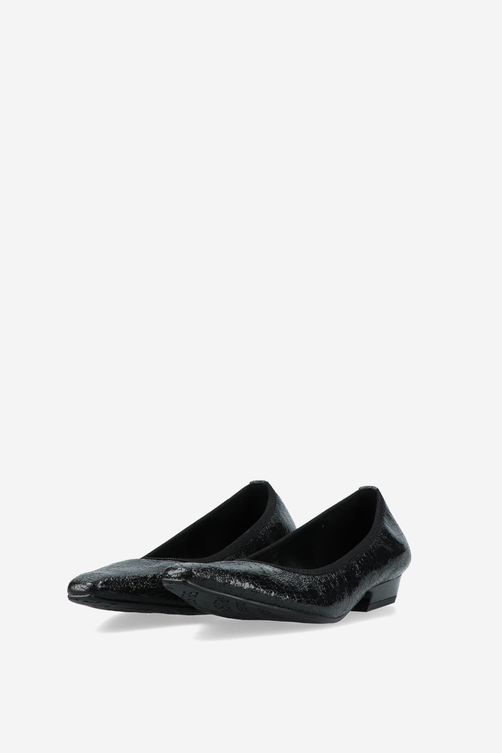 Crinkle leather ballerinas