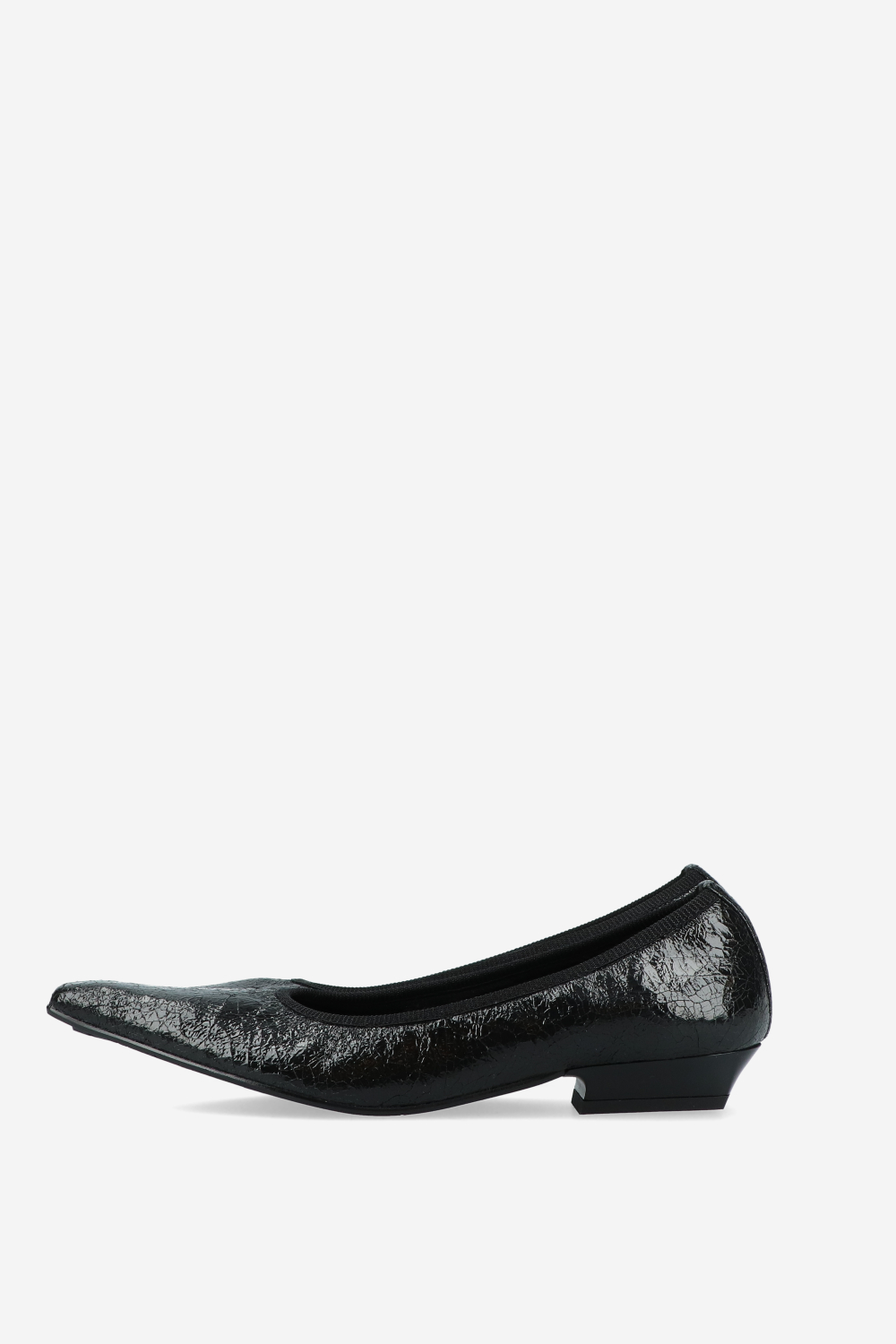 Crinkle leather ballerinas
