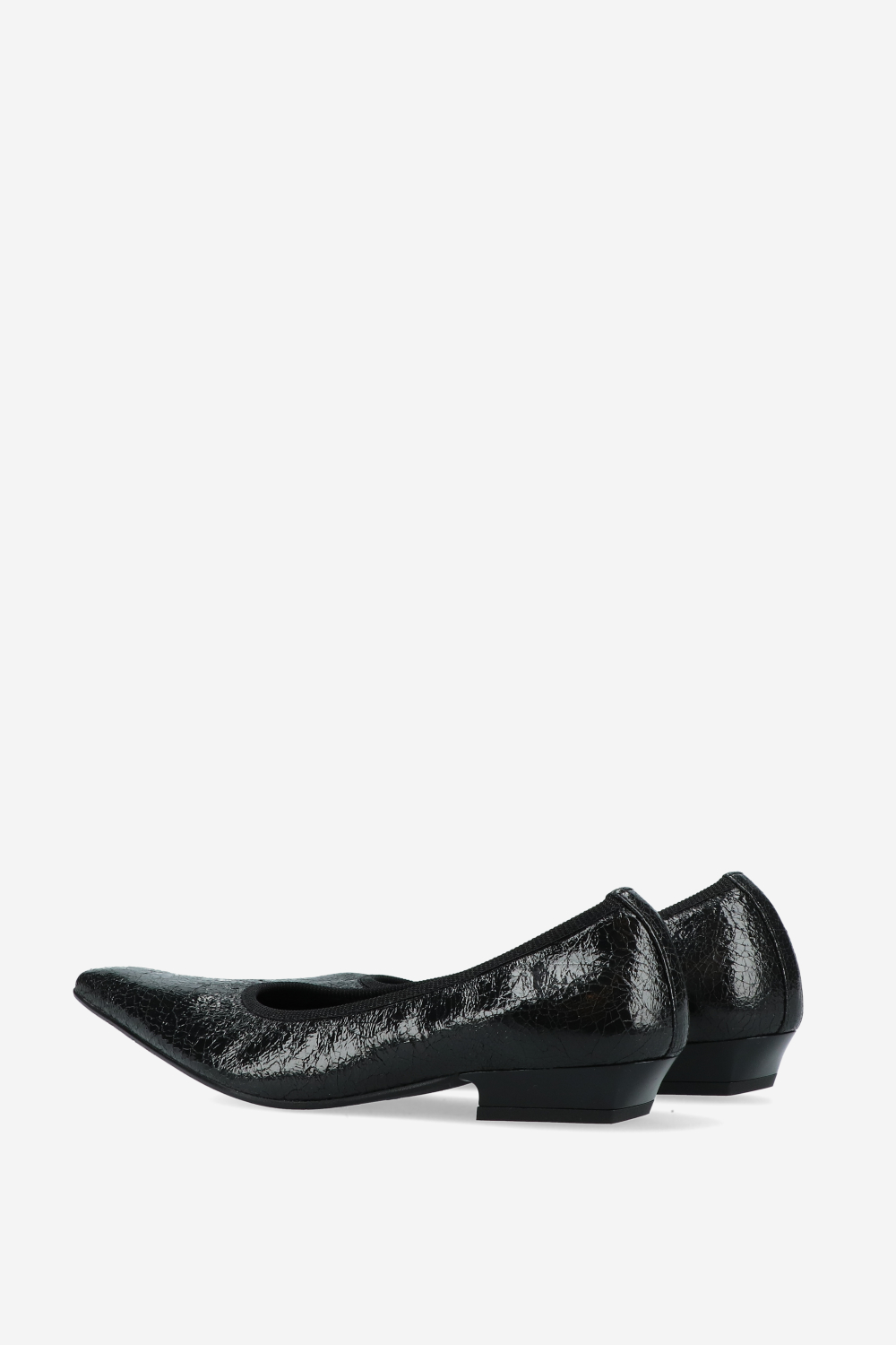 Crinkle leather ballerinas