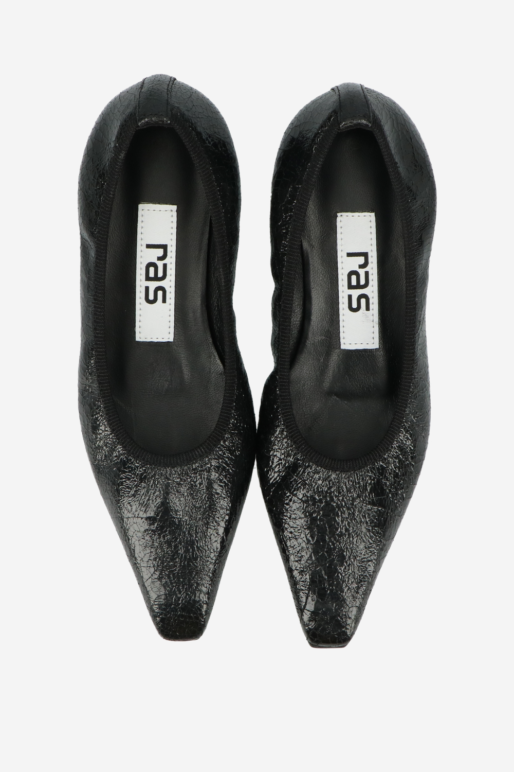 Crinkle leather ballerinas