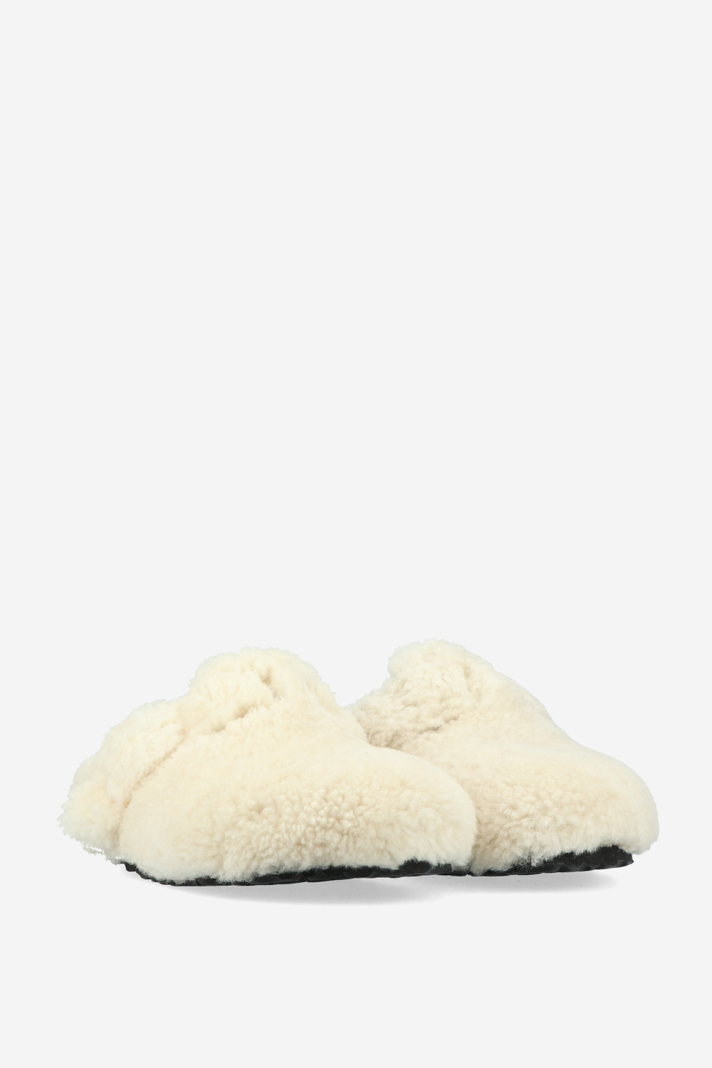 Boston big buckle fur clogs