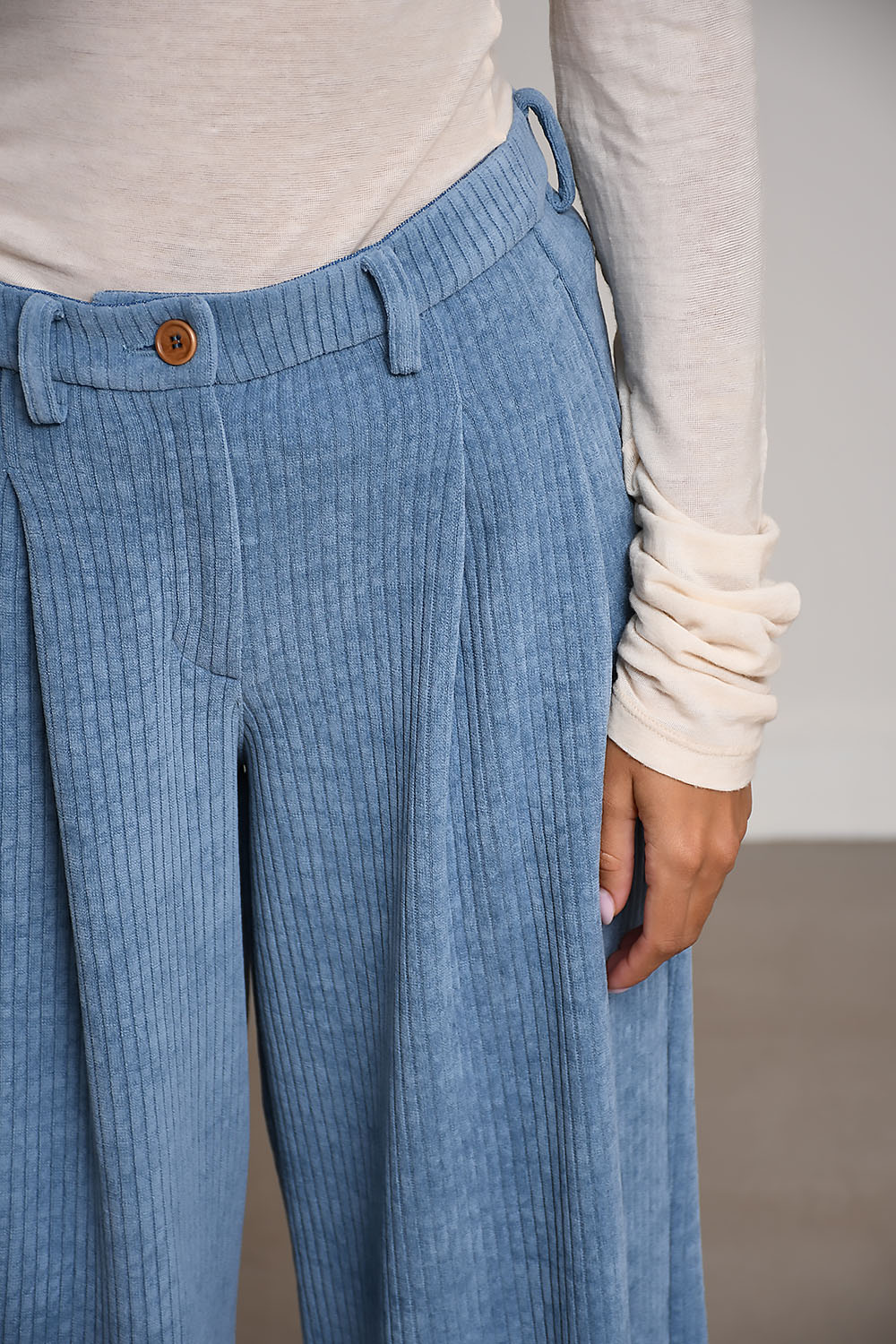 Katherine velvet wide-leg pants