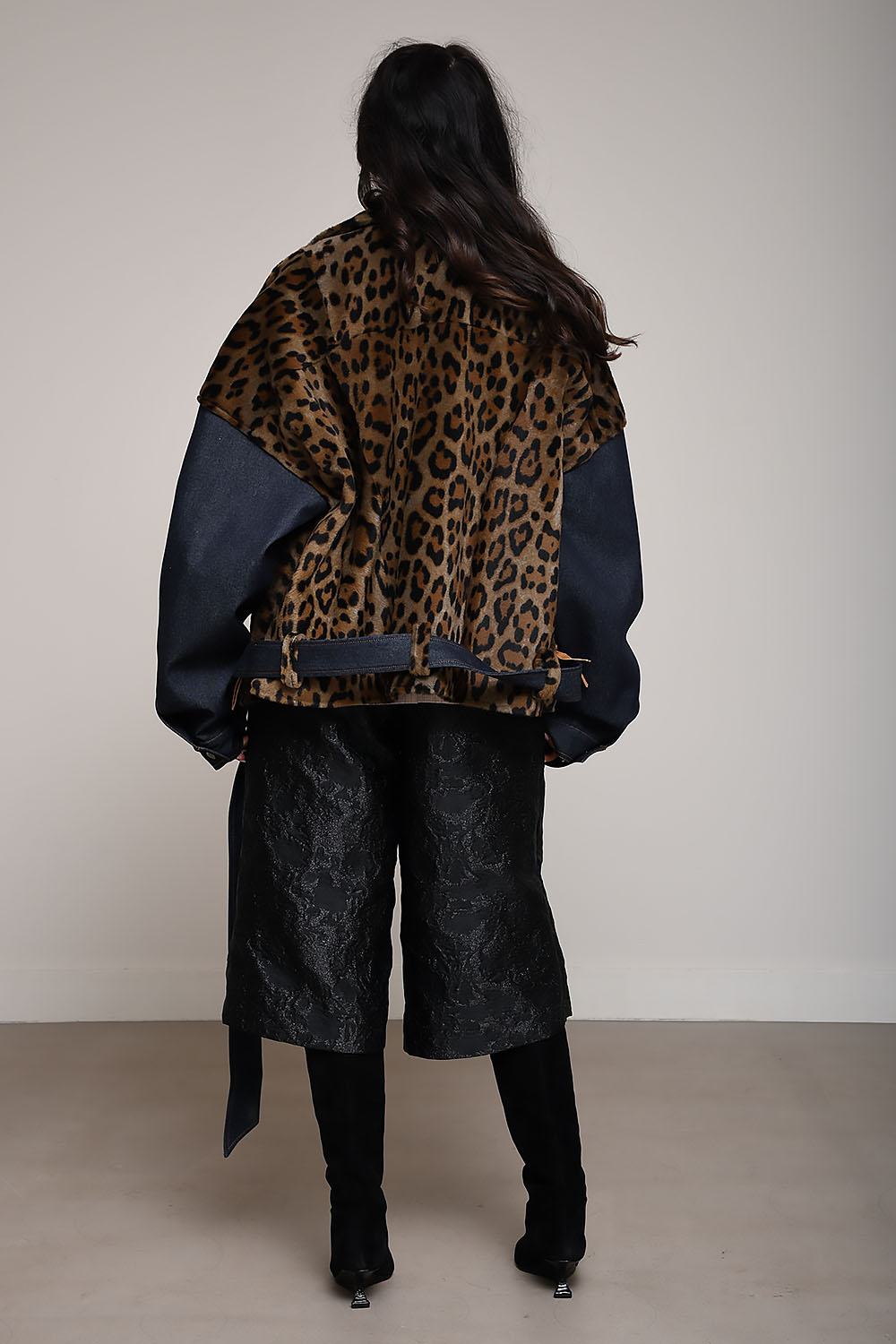 Tea leopard biker jack