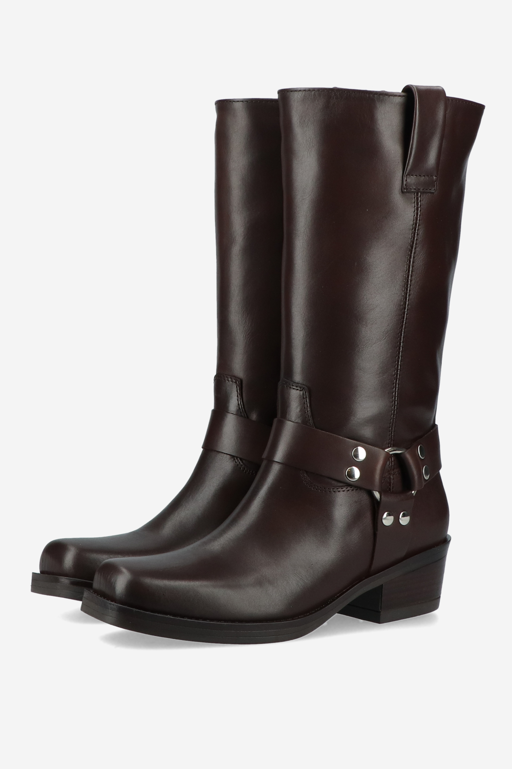 Buckle leather boots