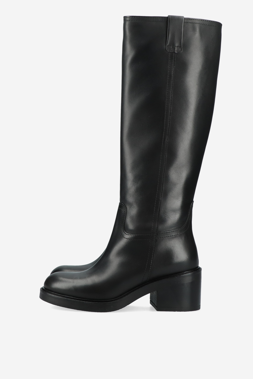 Knee-high leather boots