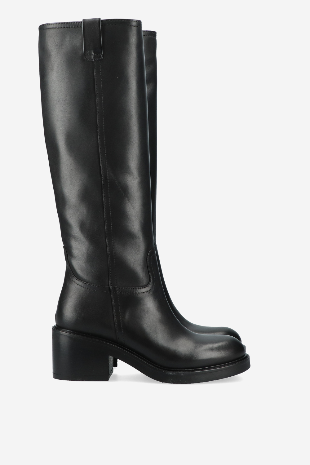 Knee-high leather boots