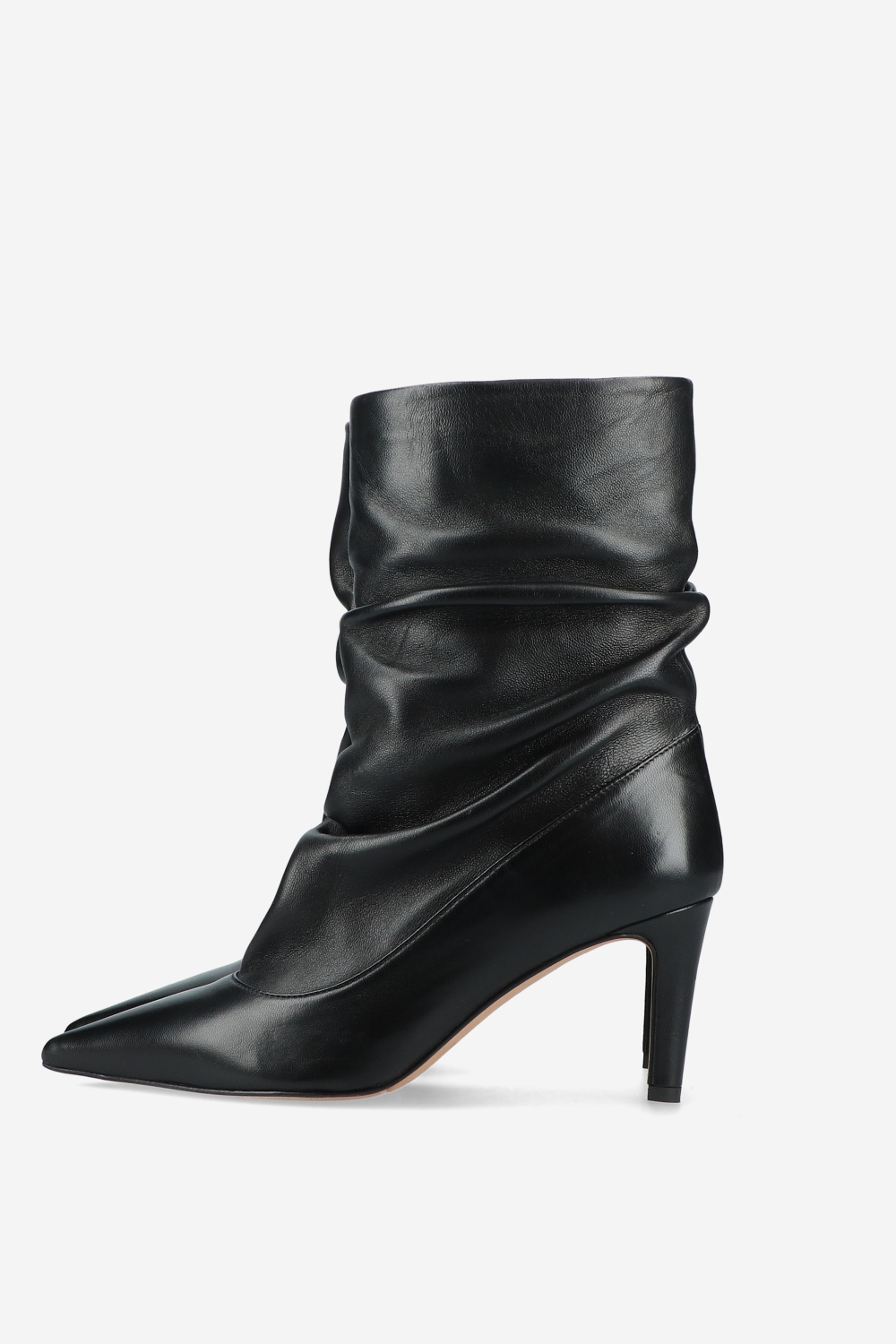 Slouchy leather boots