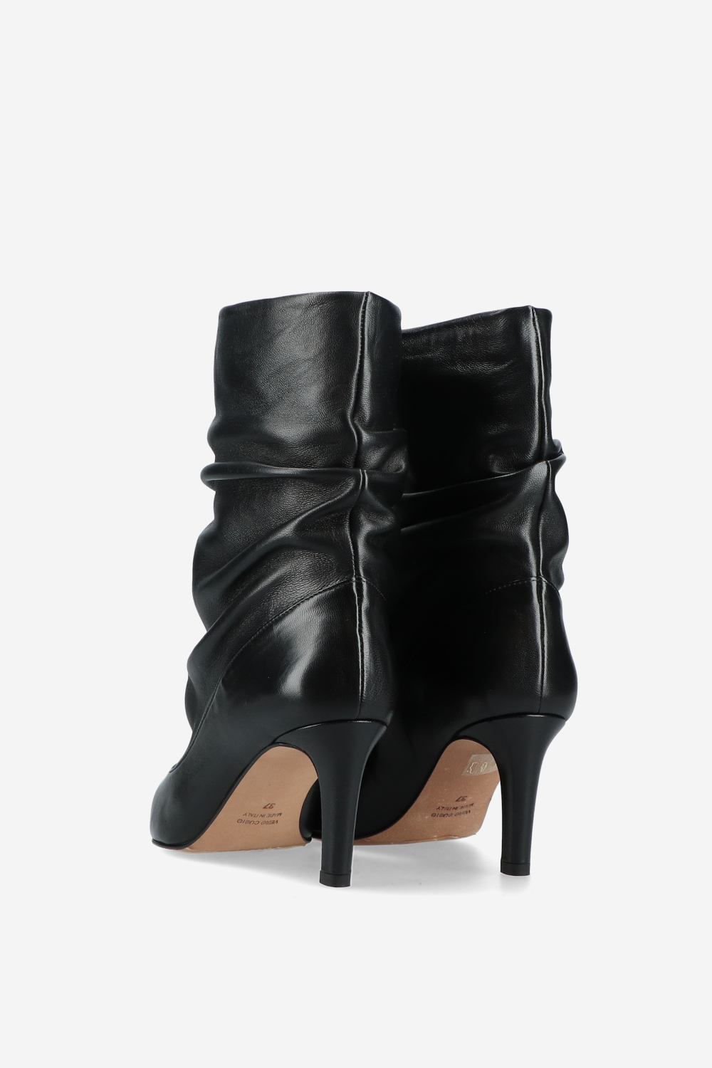 Slouchy leather boots