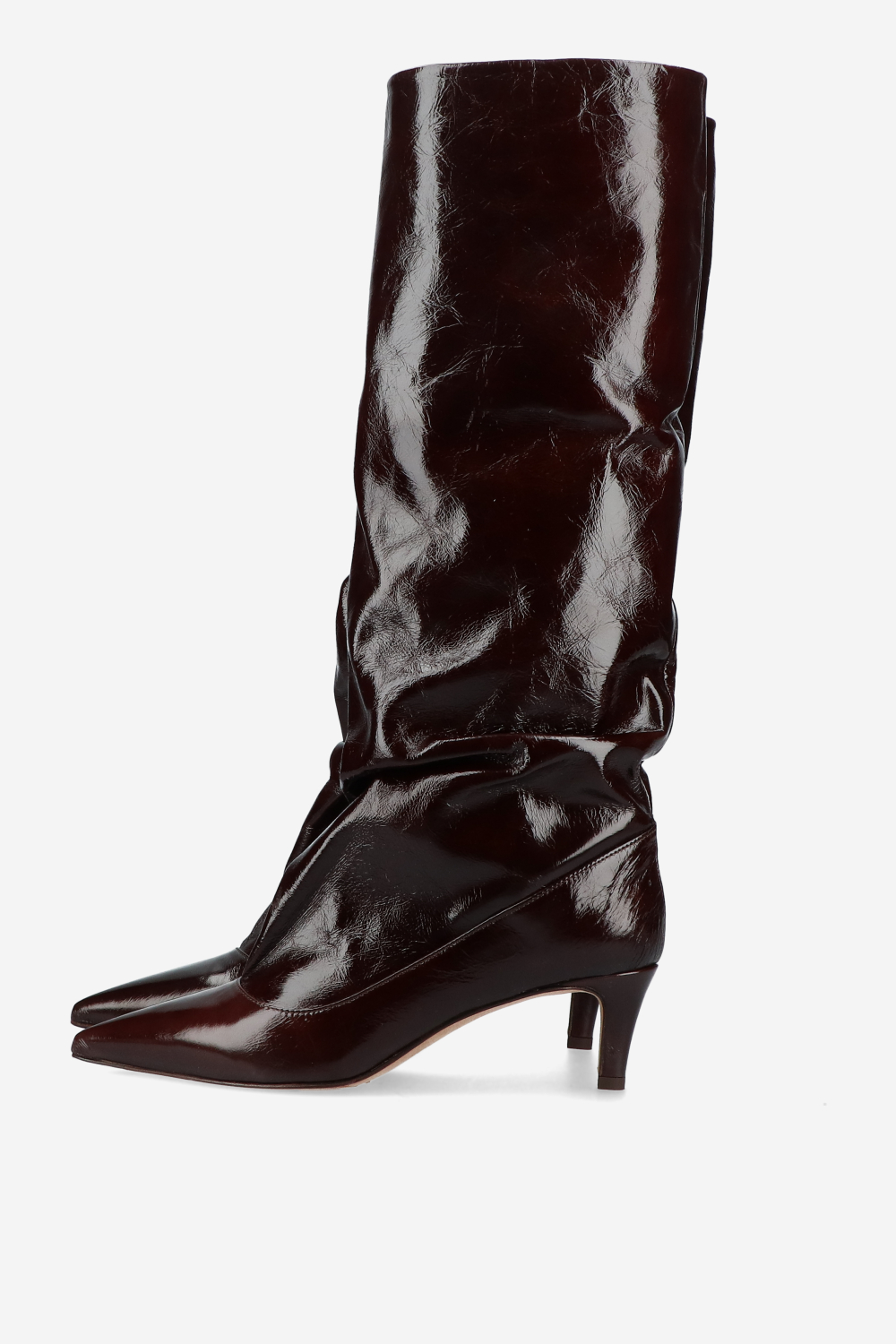 Slouchy crinckle leather boots