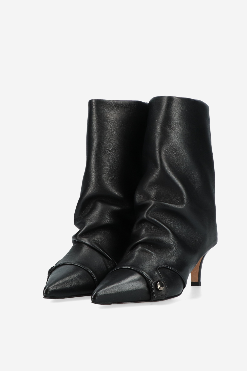 Slouchy leather boots