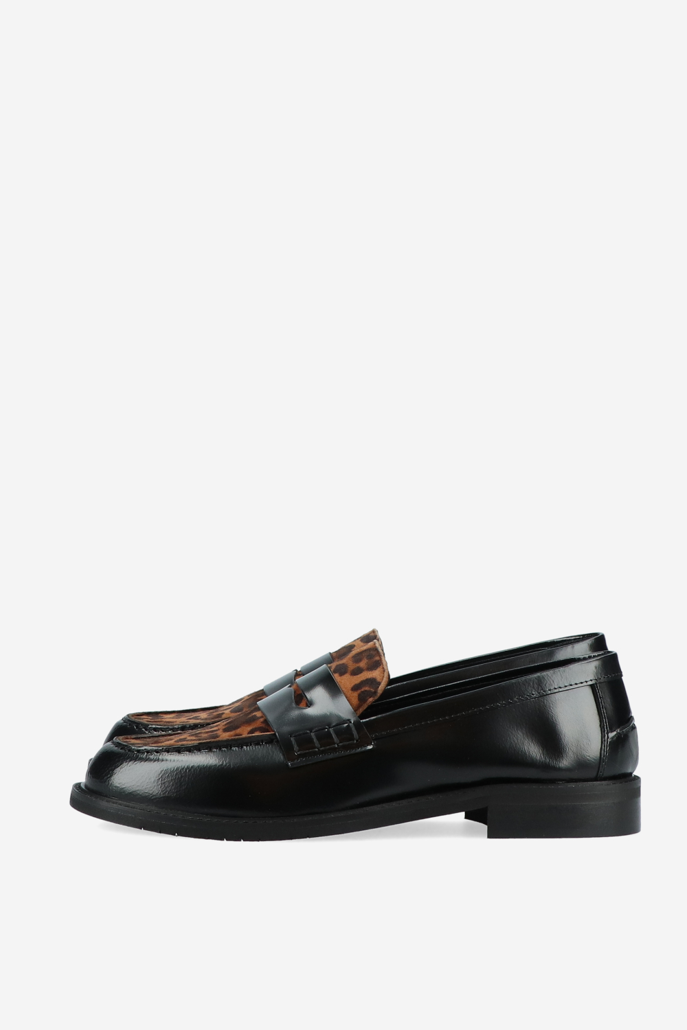Leather printed suede loafers