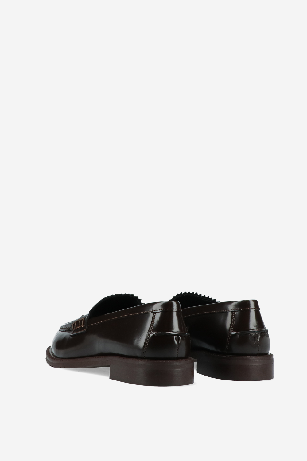 Polished leather loafers