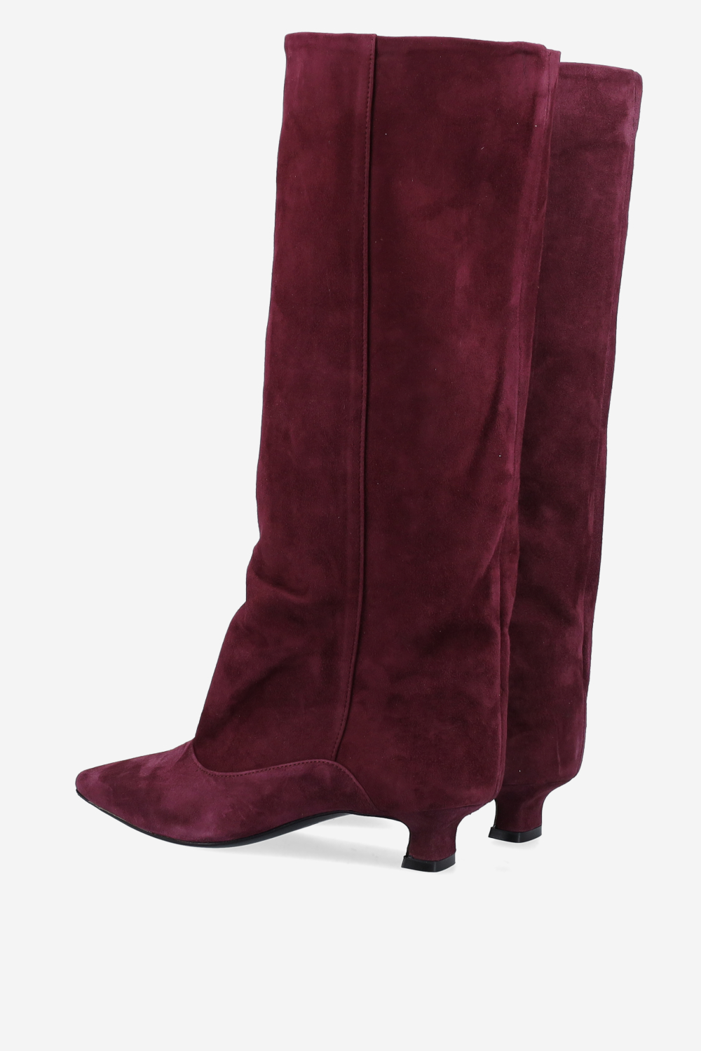 Pointed-toe suede boots
