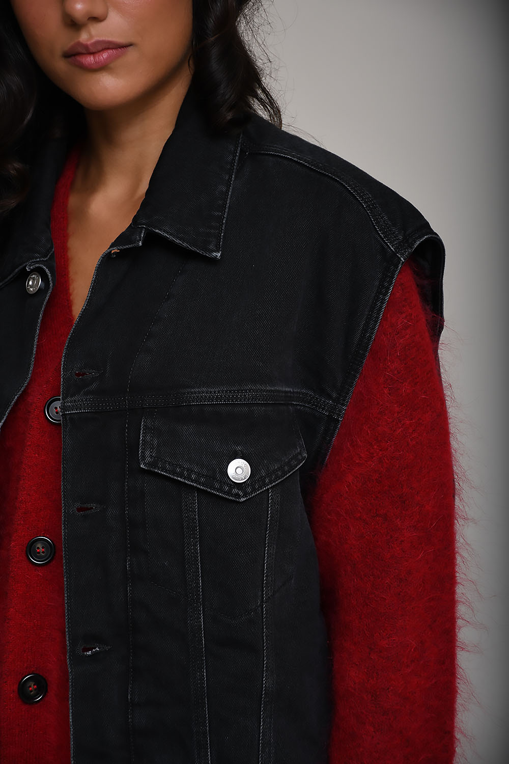 Hopper sleeveless jacket