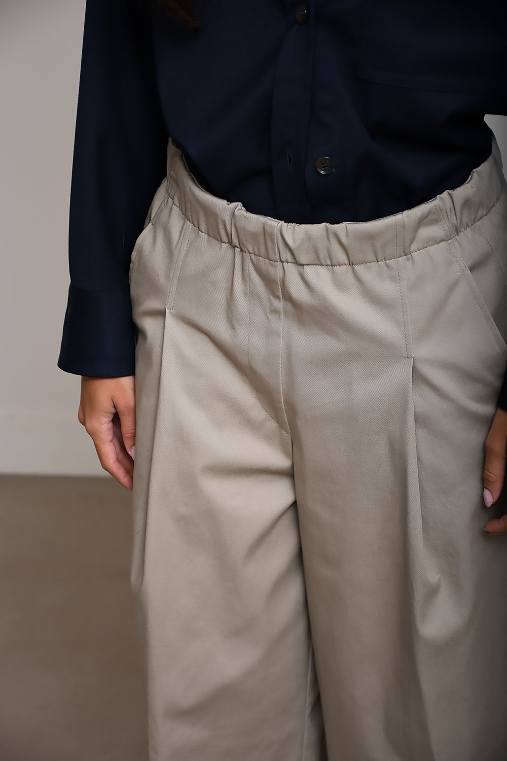 Cotton twill stretch loose pants
