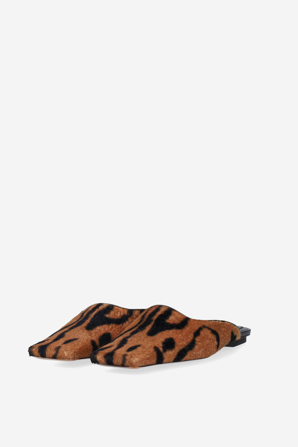 Velvet pattern print mules