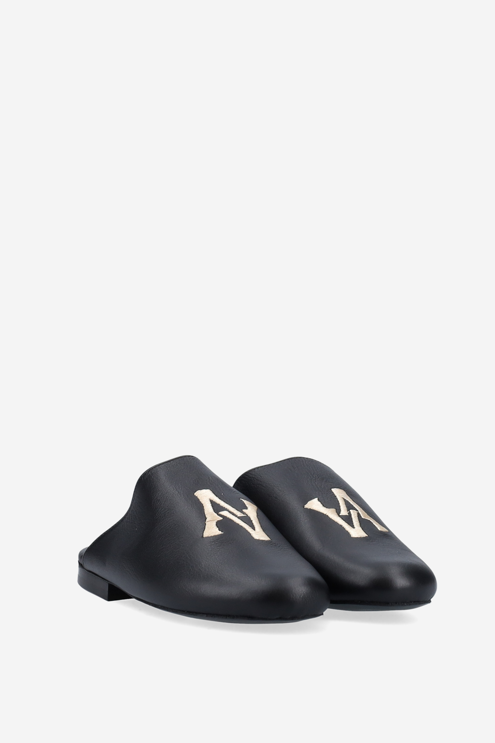 AV logo embroidered leather mules