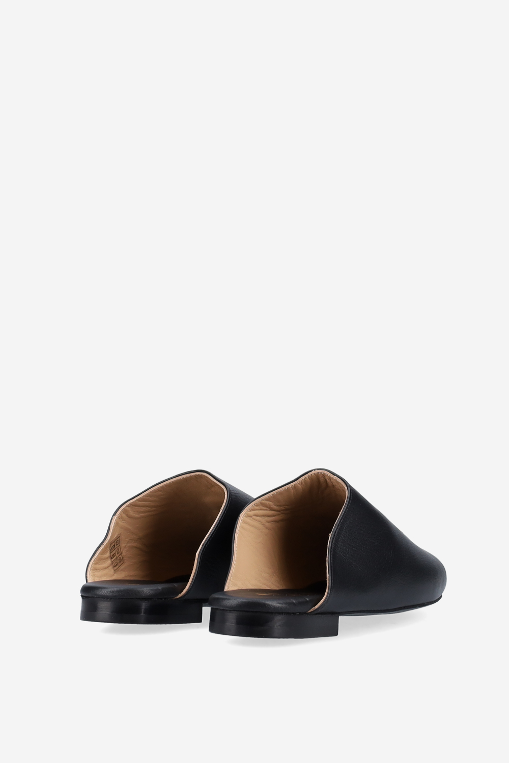 AV logo embroidered leather mules