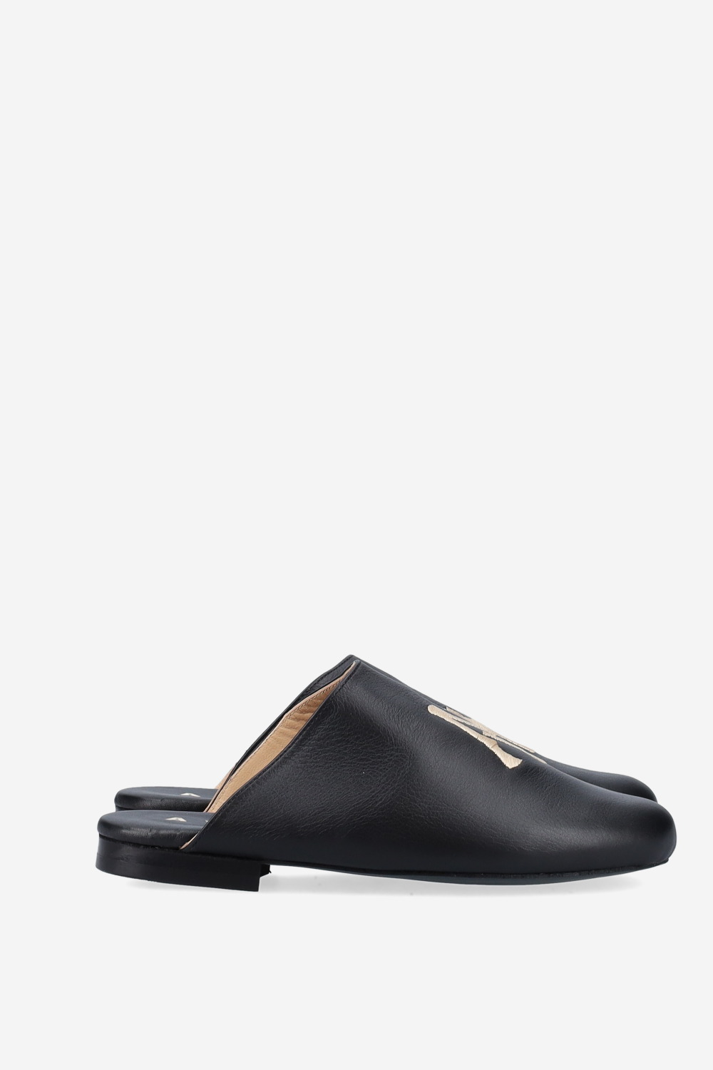 AV logo embroidered leather mules