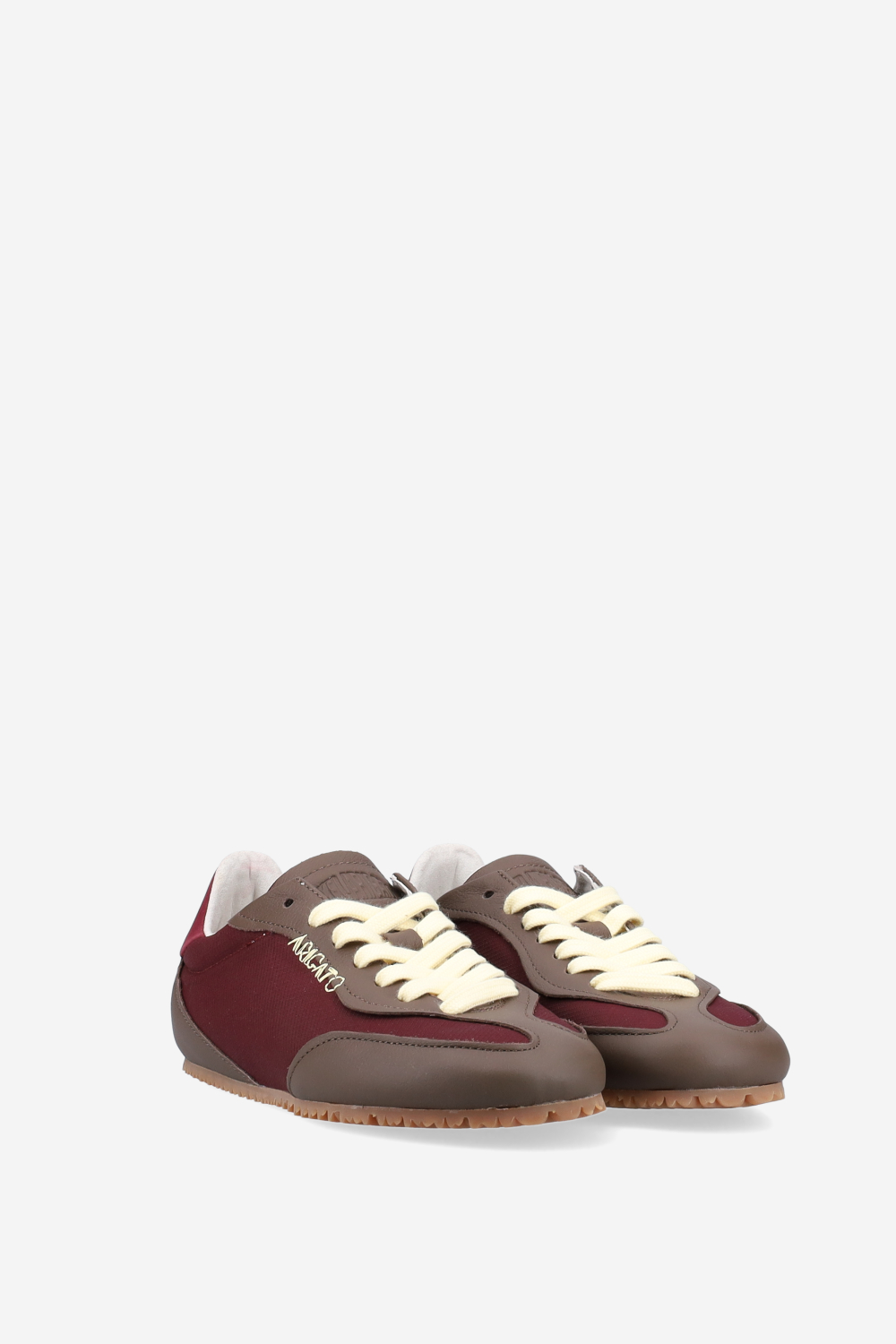 Daze runner nylon sneaker