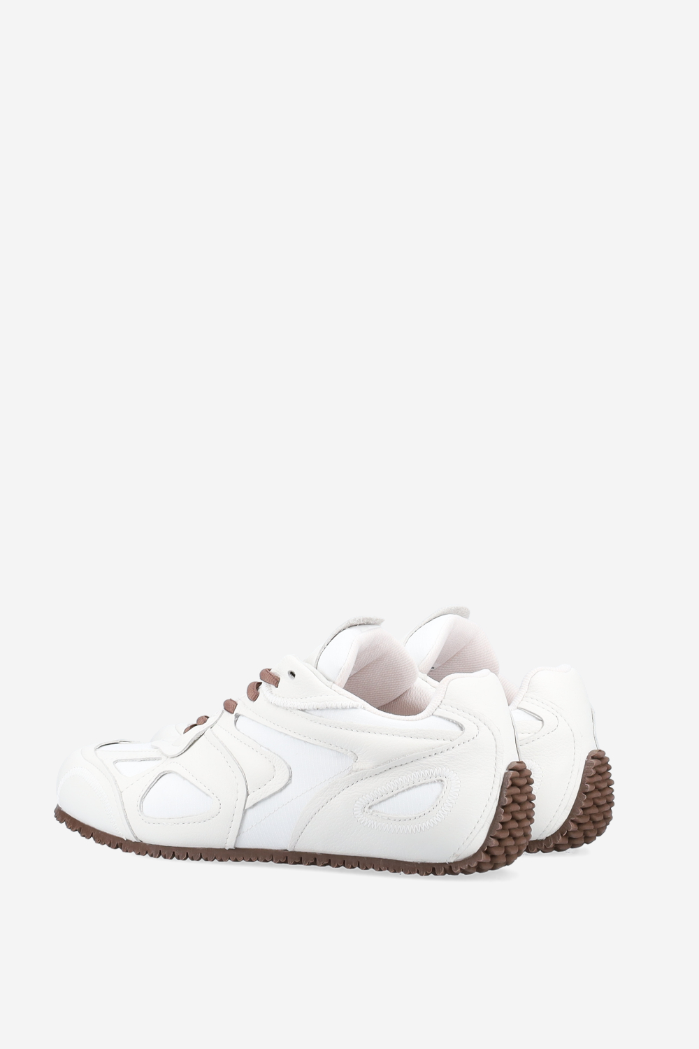 Clay leather sneaker