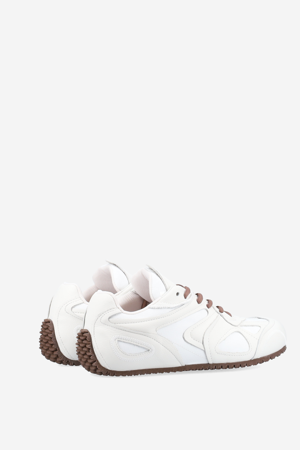 Clay leather sneaker