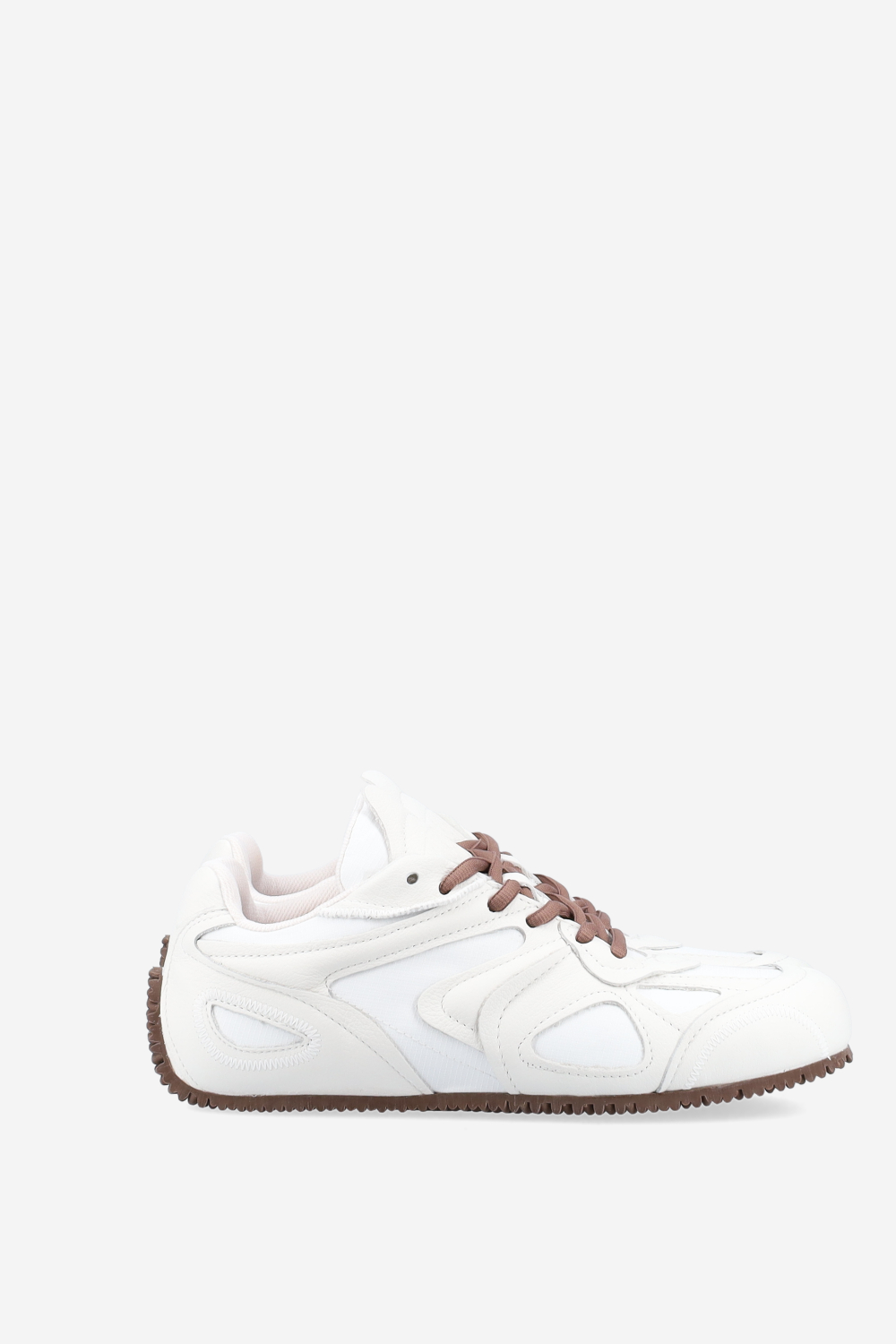 Clay leather sneaker