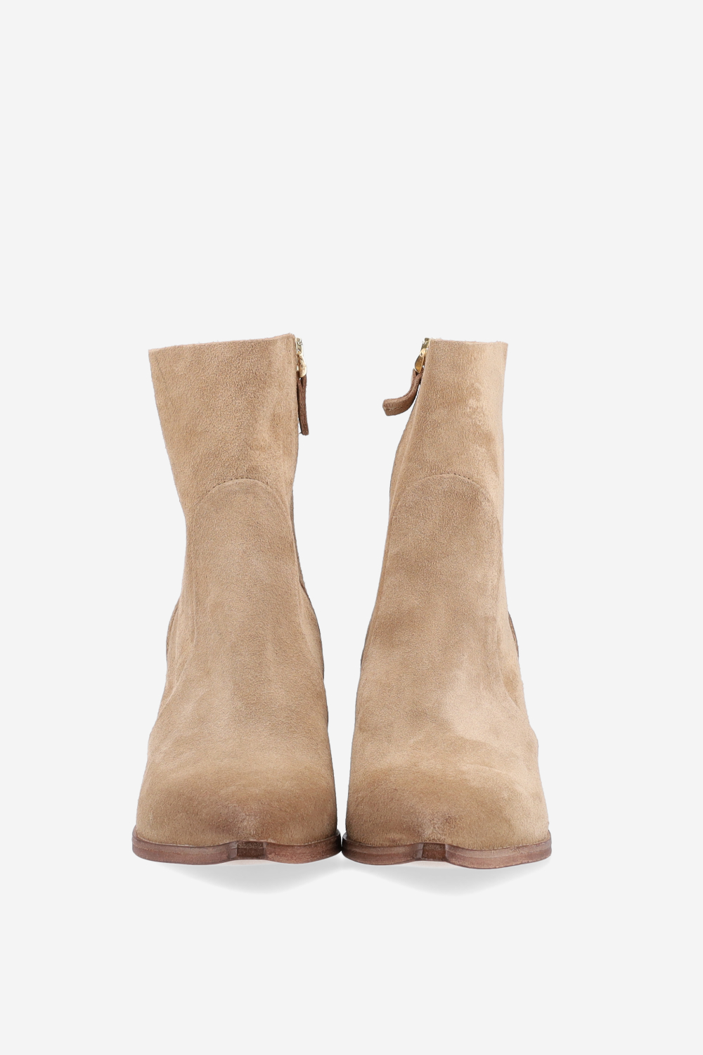 Pointed-toe suede ankle boots