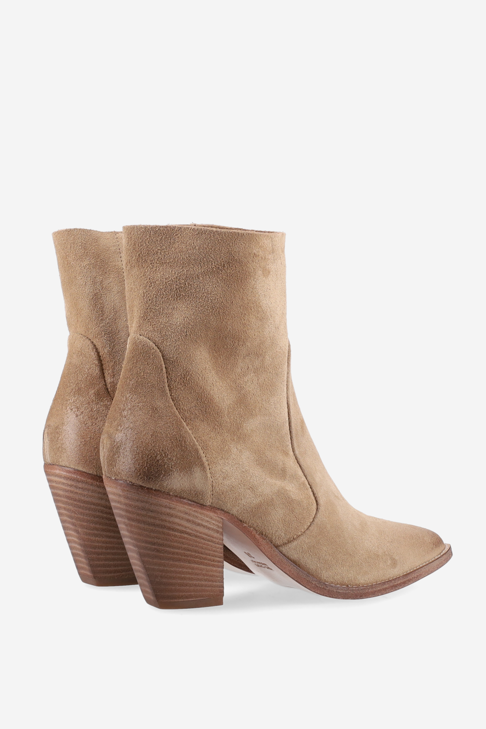 Pointed-toe suede ankle boots