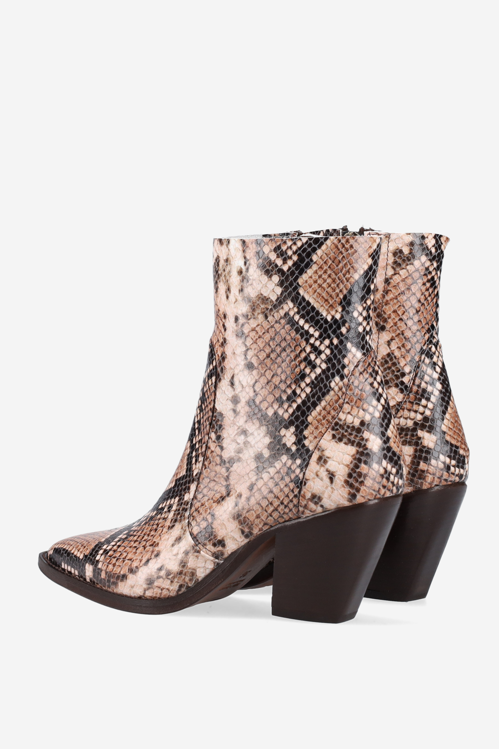 Pointed-toe pitone ankle boots