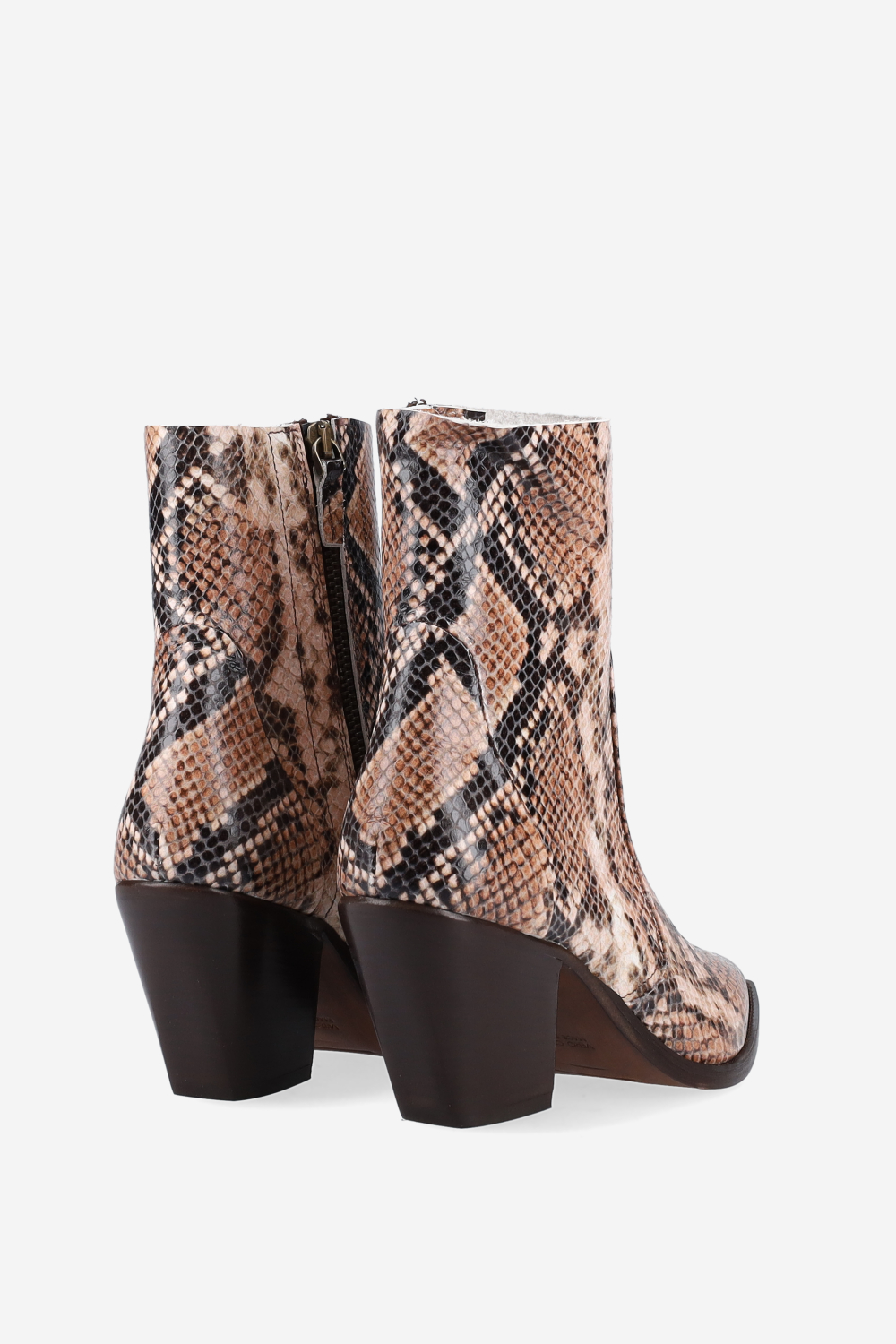 Pointed-toe pitone ankle boots