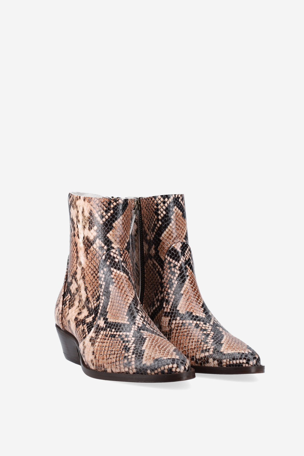 Pointed-toe pitone ankle boots
