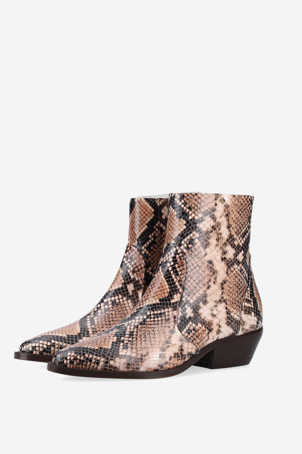 Pointed-toe pitone ankle boots
