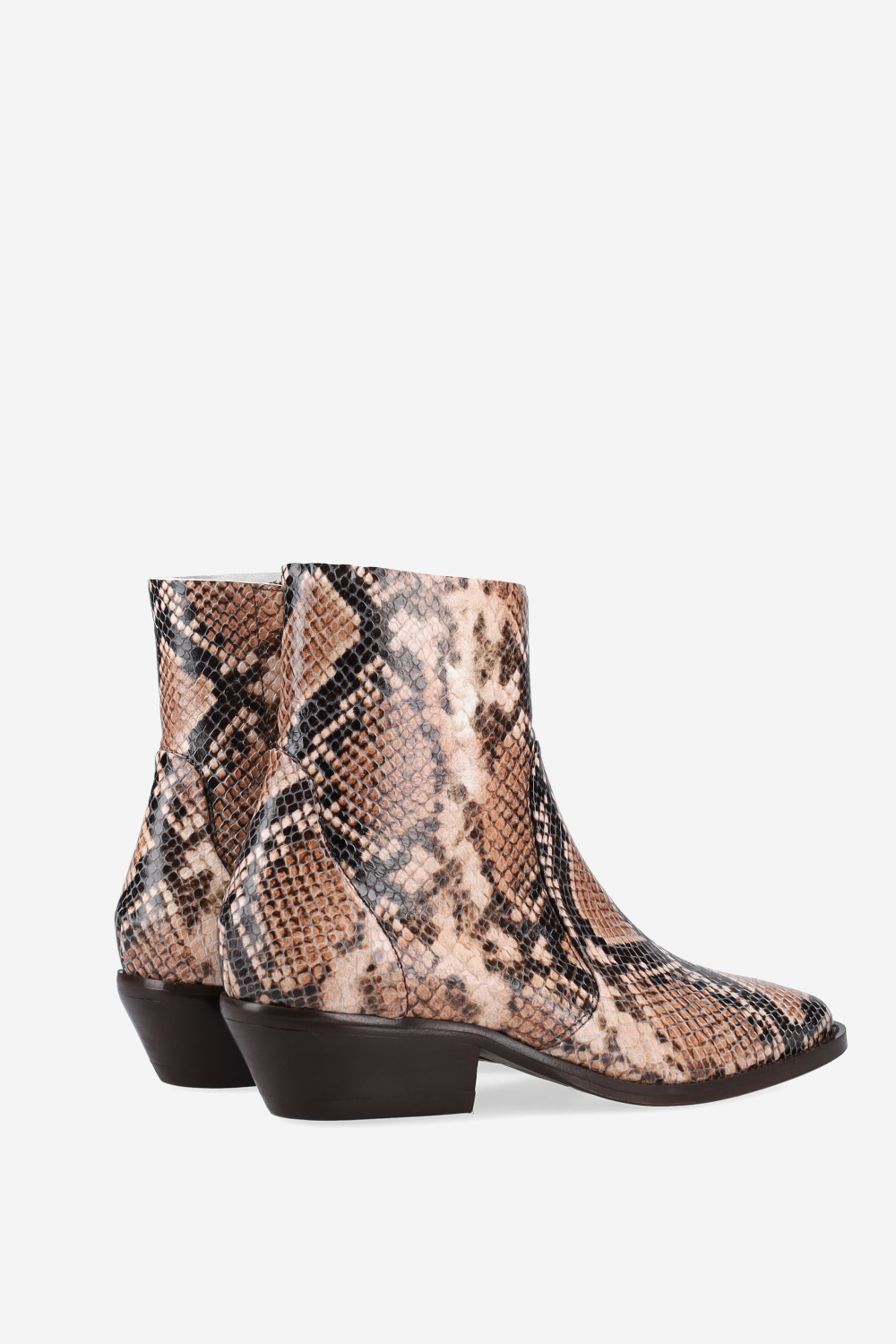 Pointed-toe pitone ankle boots