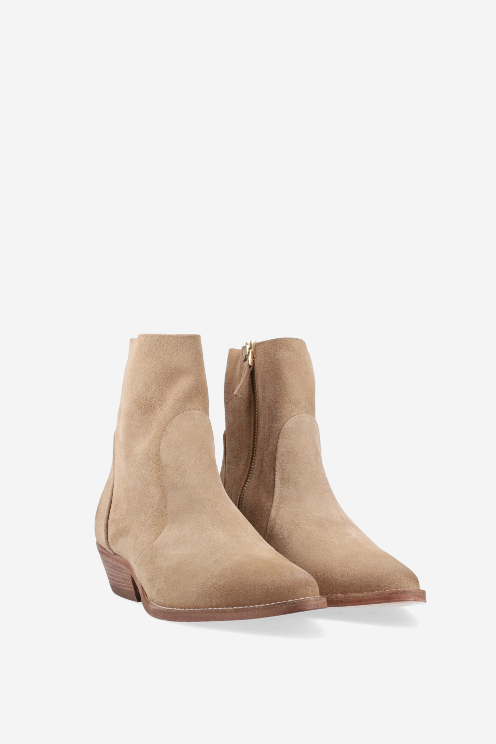 Pointed-toe suede ankle boots