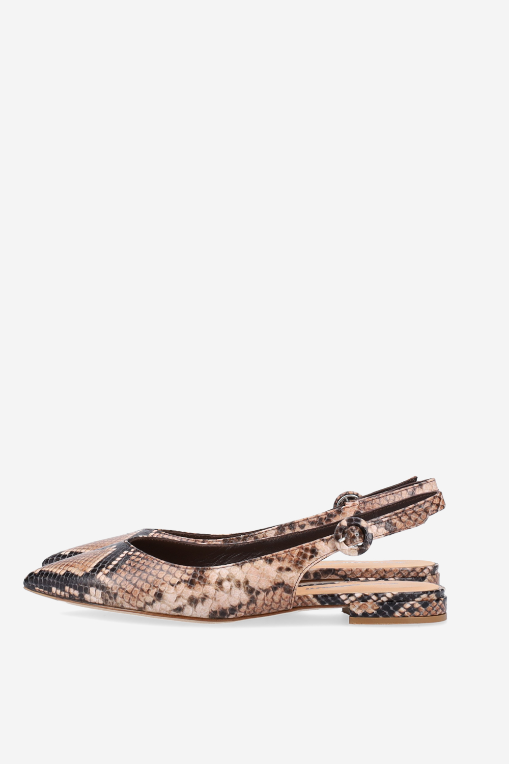 Pointed-toe leather slingbacks