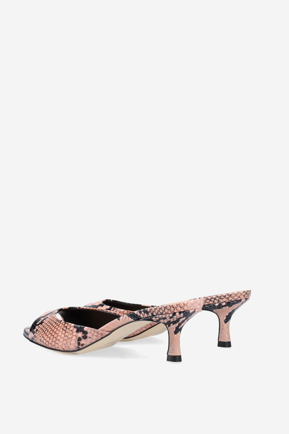 Pointed-toe pitone leather sandals