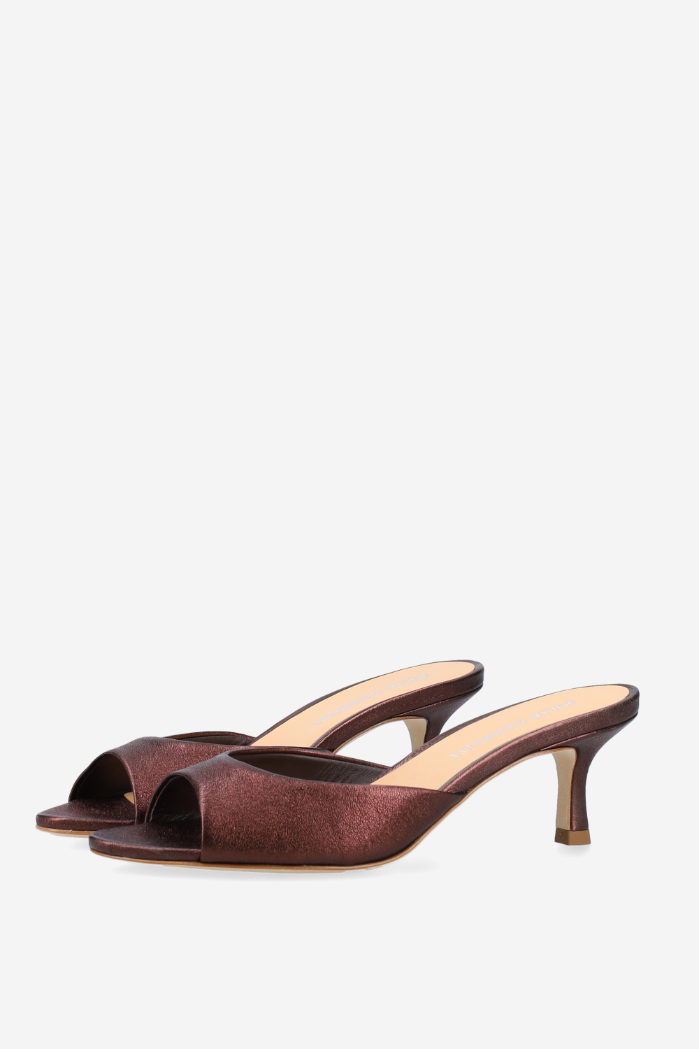 Pointed-toe metallic leather sandals