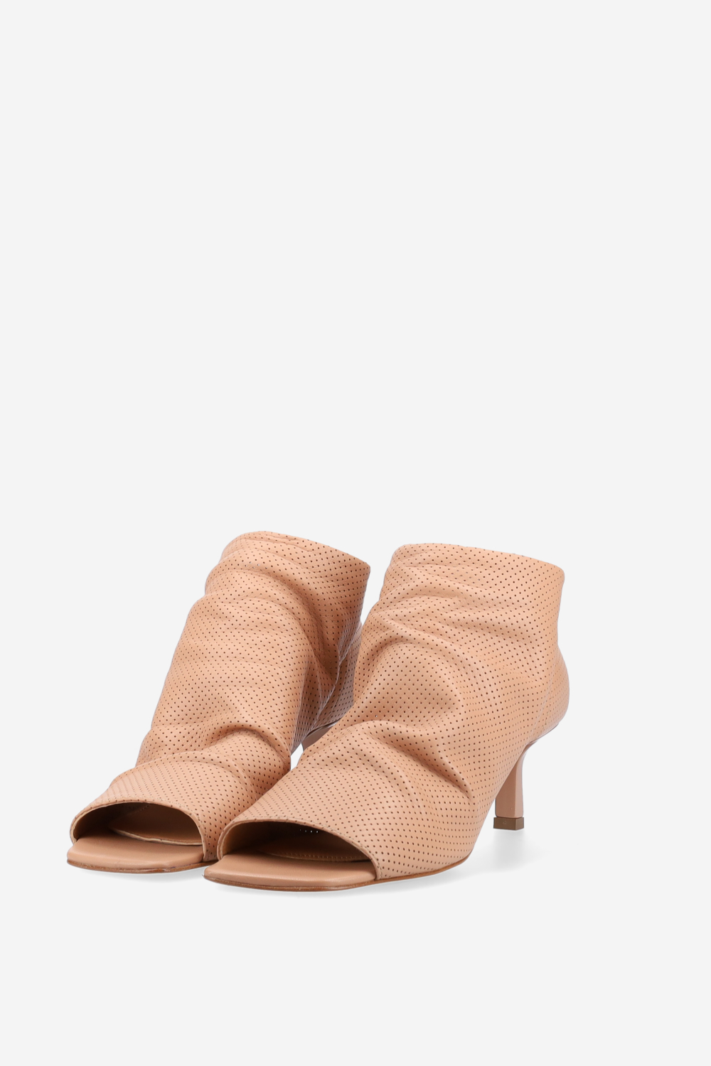 Perforated leather sandals