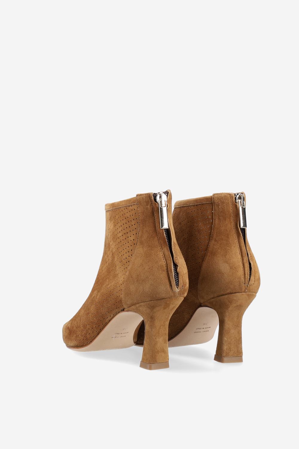 Perforated suede ankel boots