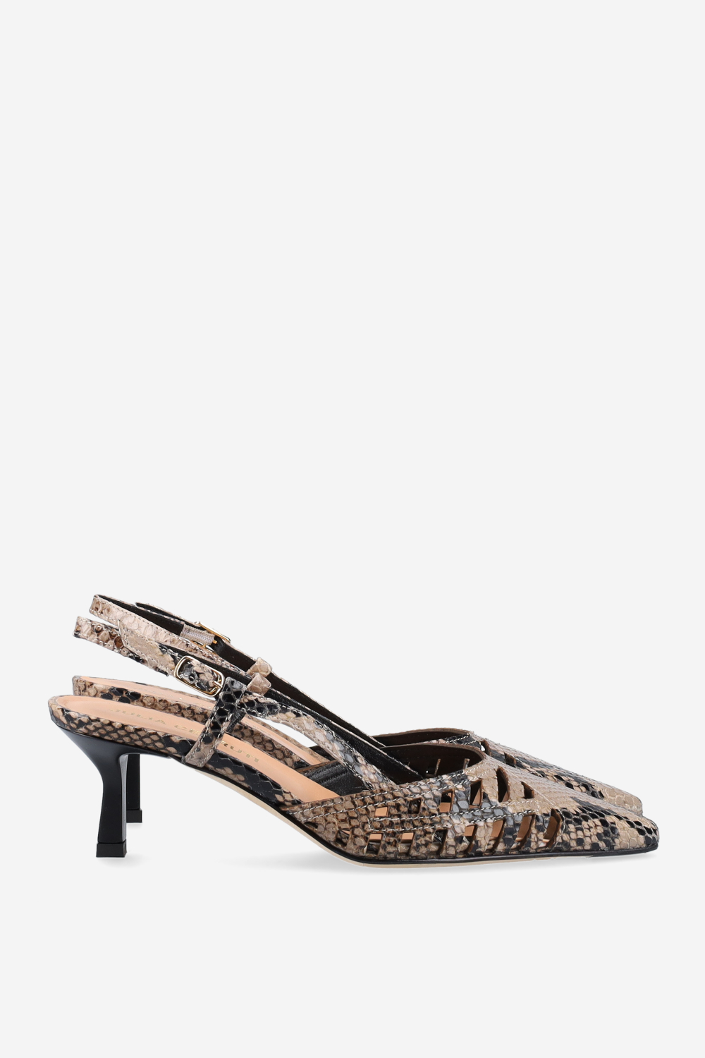 Pointed-toe pitone slingbacks