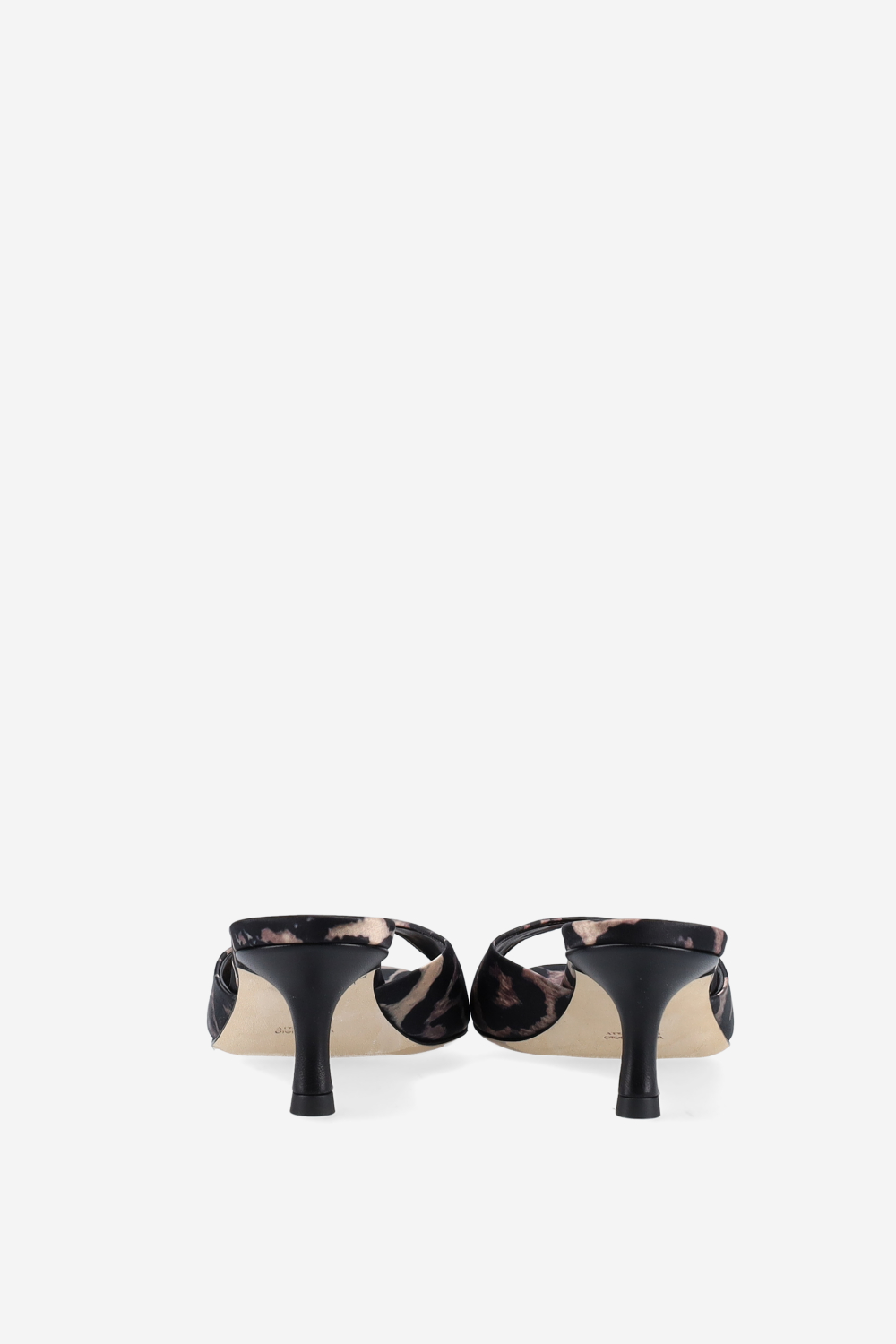 Pointed-toe satin sandals