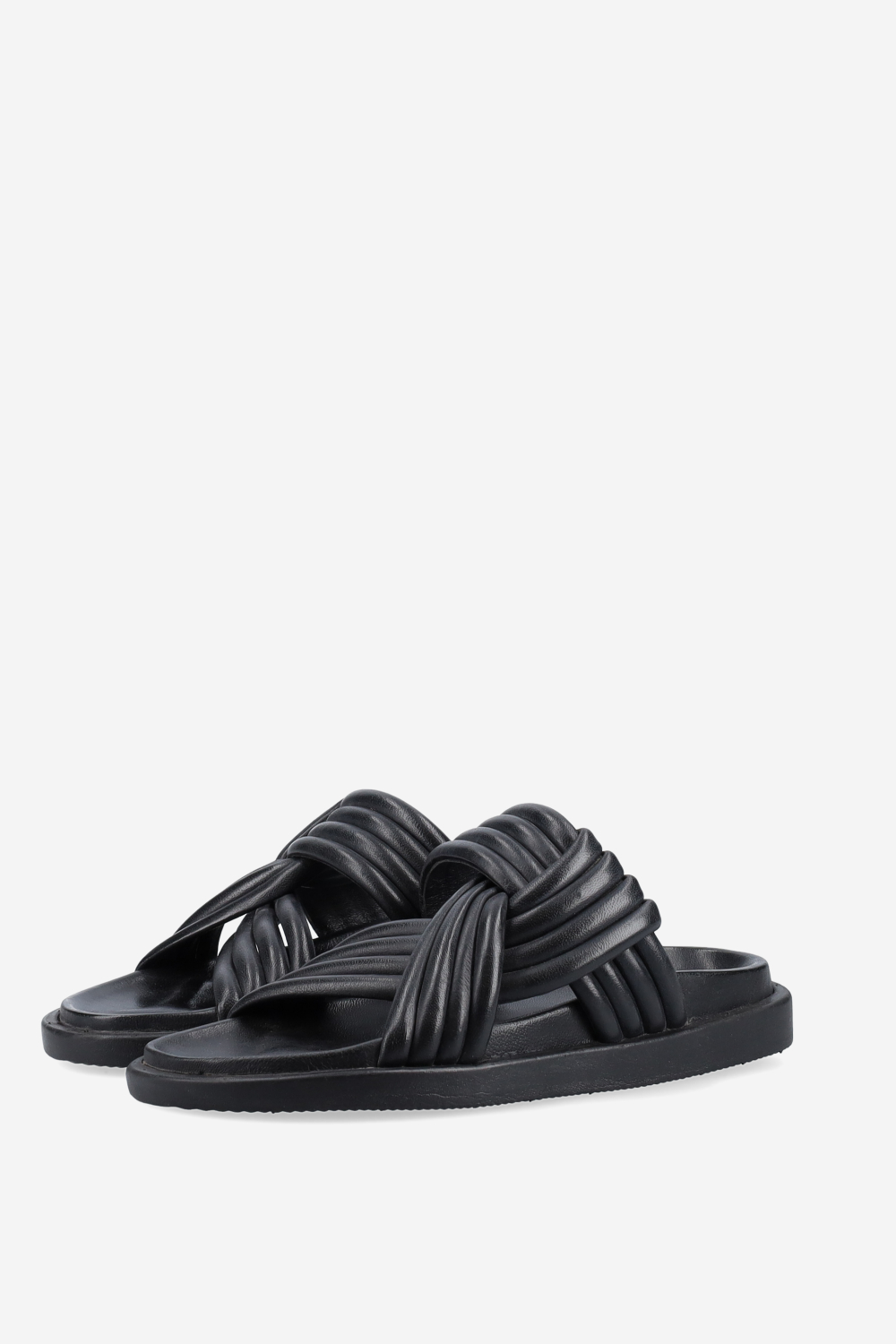 Knotted leather sandals