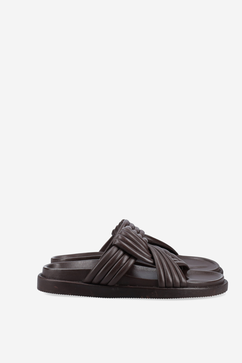 Knotted leather sandals