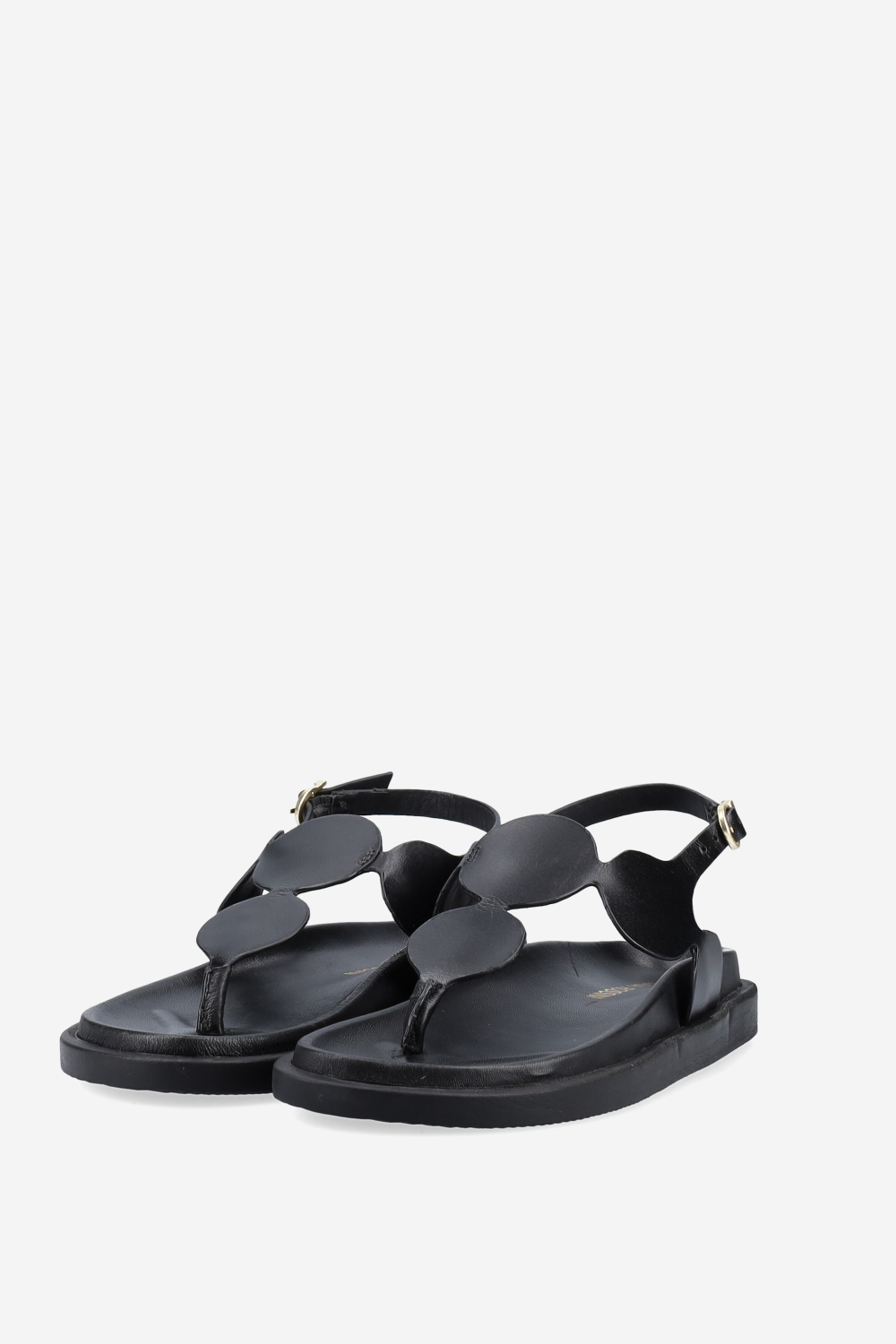 Thong leather sandals