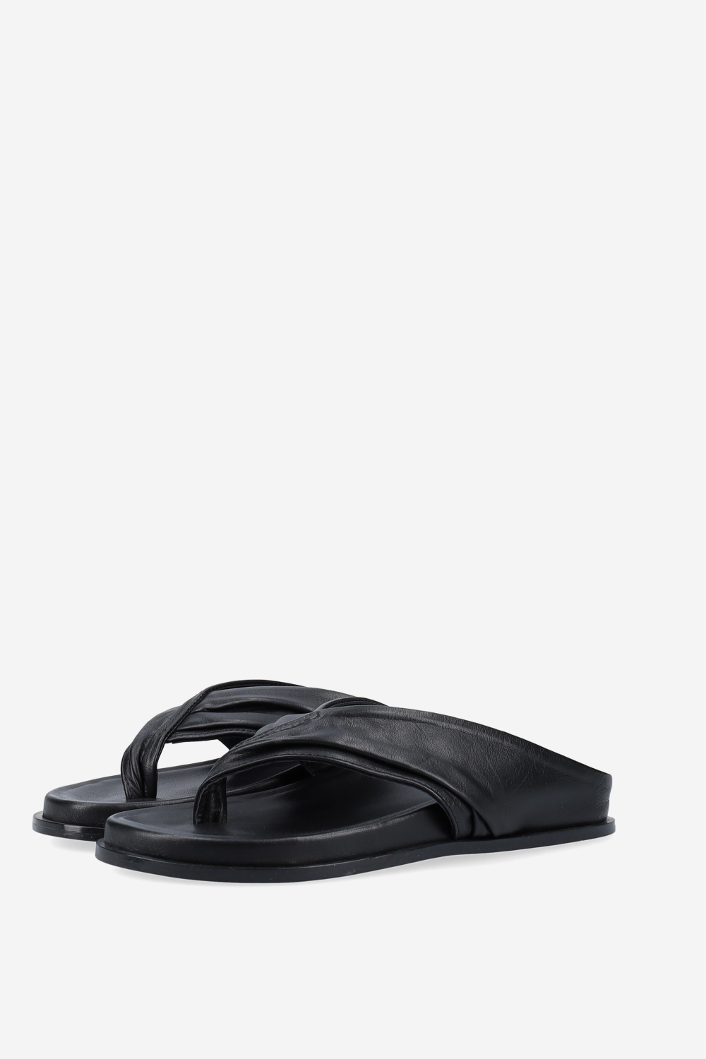 Twisted leather sandals