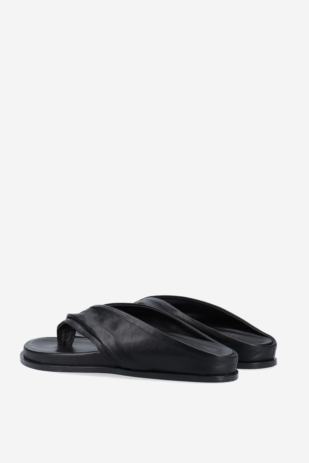 Twisted leather sandals