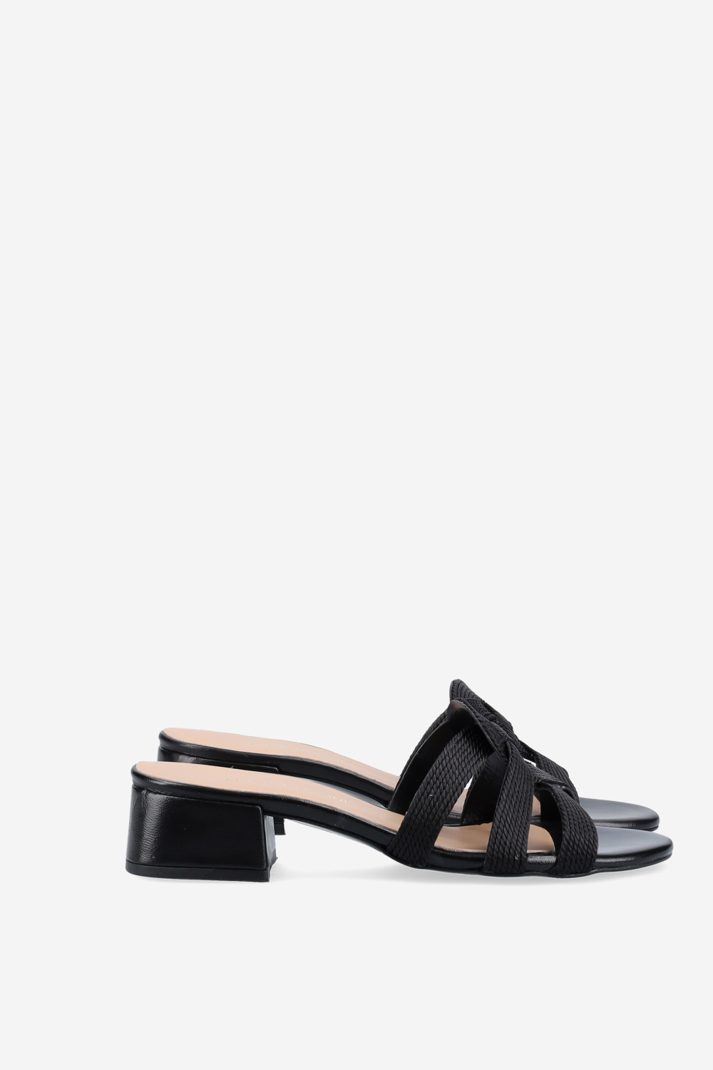 Braided knot sandals