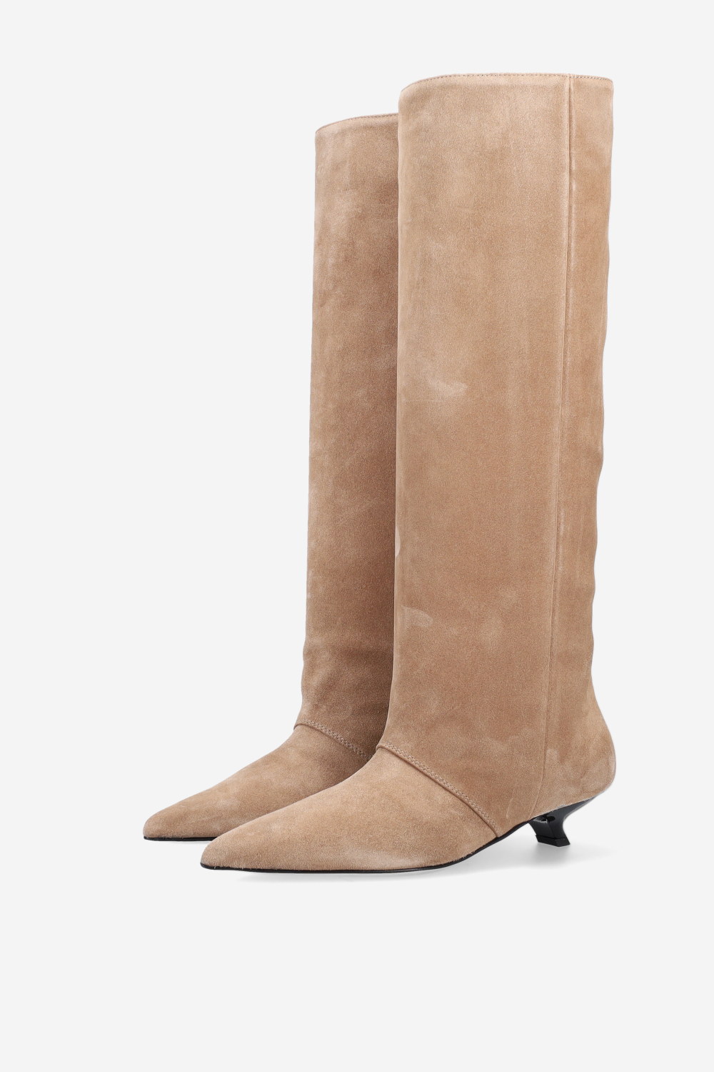 Beggin’ suede boots