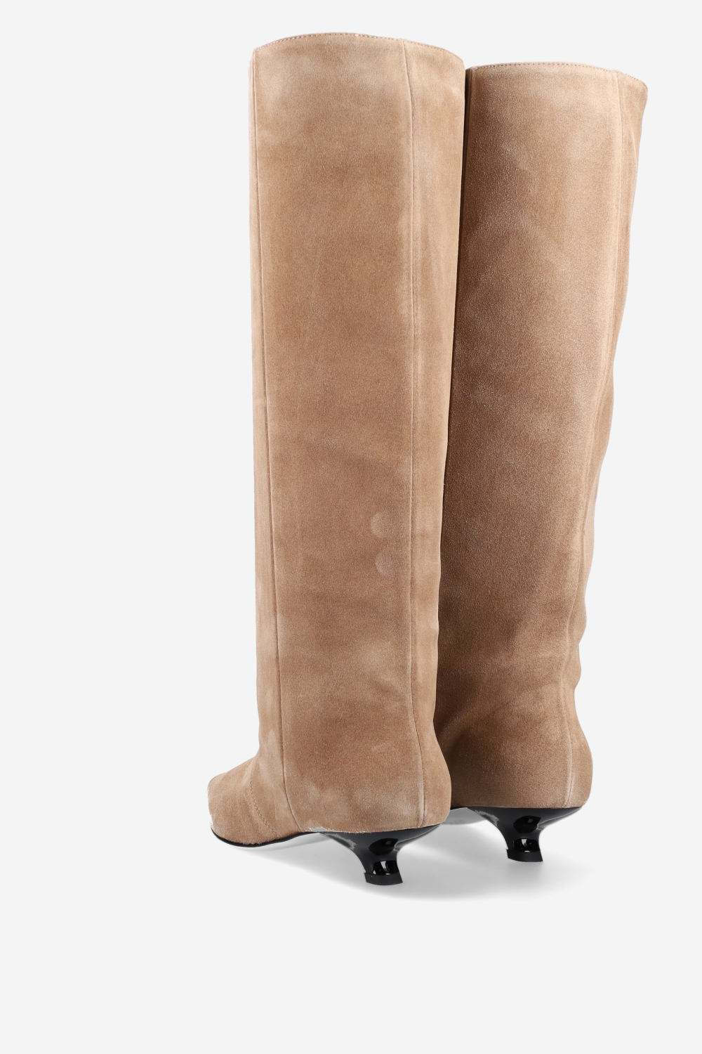 Beggin’ suede boots